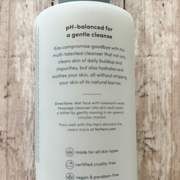 Hers Hydrating Cleanser Clear Waters PH Balanced Green Tea Extract 6.8 oz NEW - Picture 5 of 7